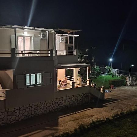 Villa Marina Tsoukaladhes Ngoại thất bức ảnh