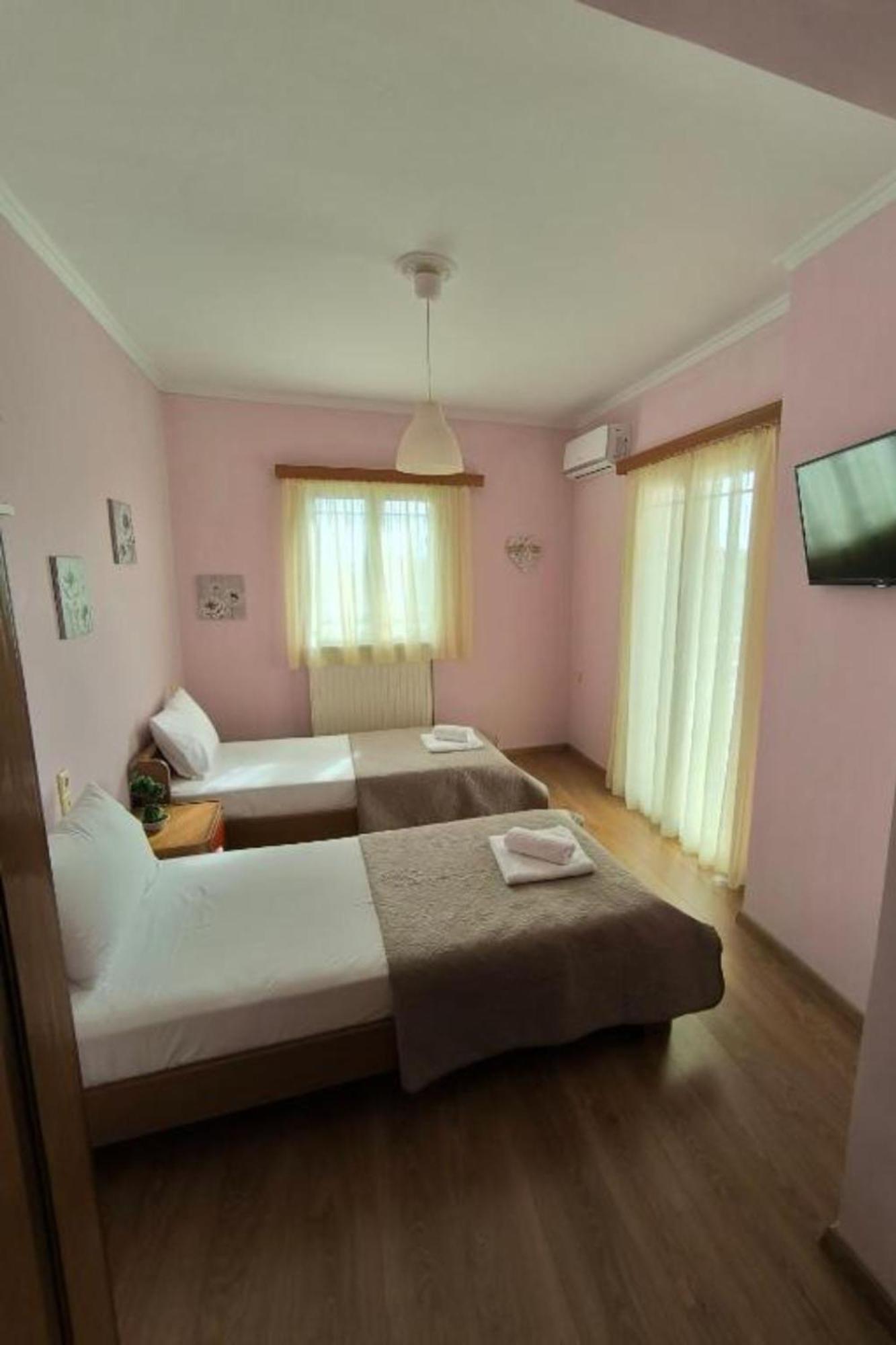 Villa Marina Tsoukaladhes Ngoại thất bức ảnh